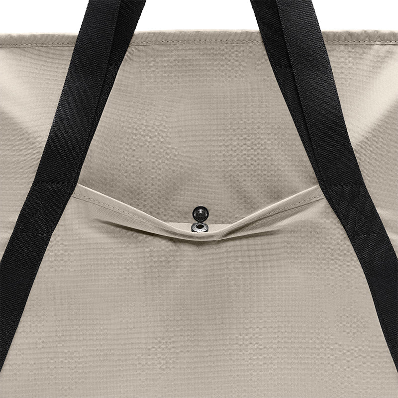 Nike Women's Gym Tote (28L)