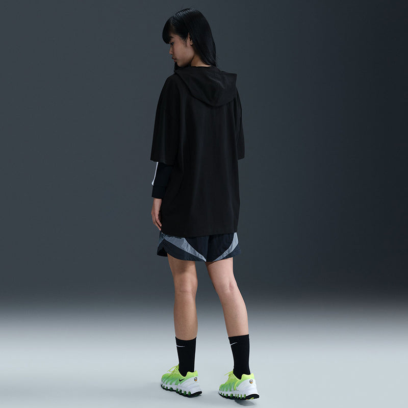 Nike Women's Oversized Graphic T-Shirt