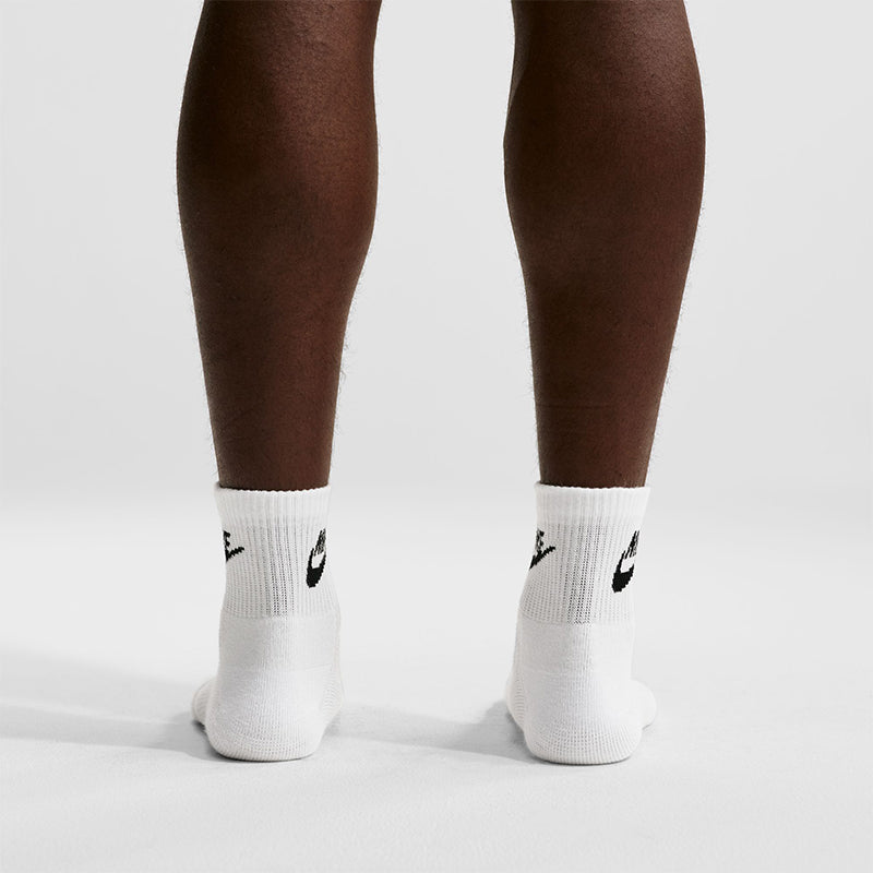 Nike Unisex Everyday Elevated Ankle Socks (3 Pairs)
