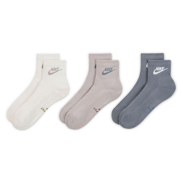 Nike Unisex Everyday Elevated Ankle Socks (3 Pairs)