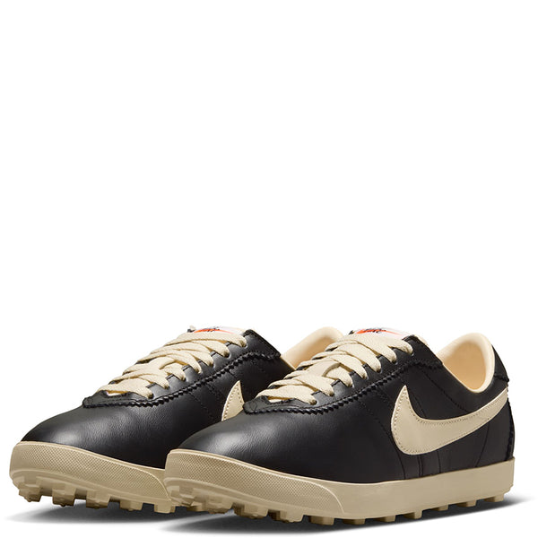 Nike Women's Astrograbber Leather
