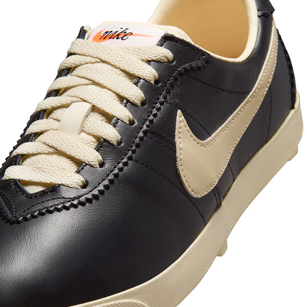 Nike Women's Astrograbber Leather