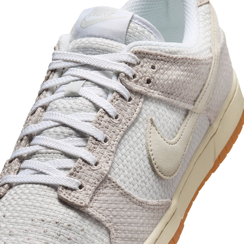 Nike Men's Dunk Low Retro SE