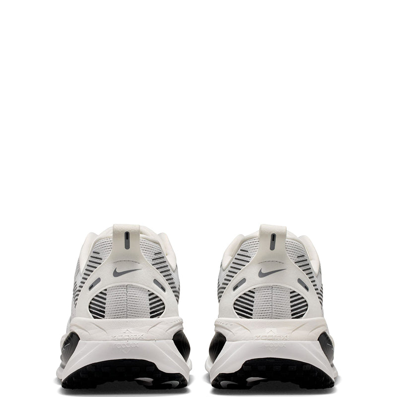 Nike Men's Vomero 18