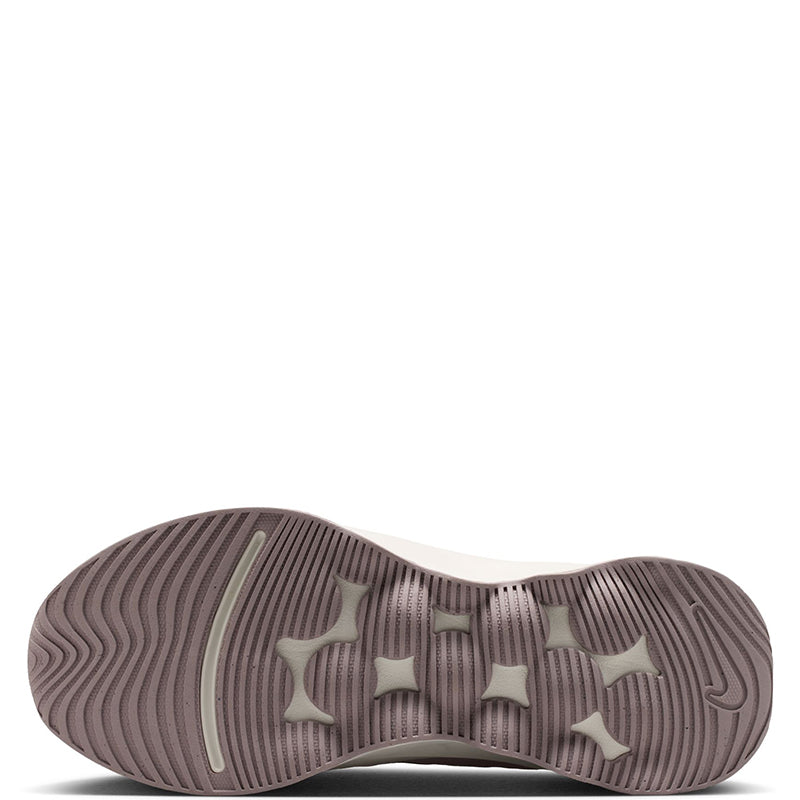 Nike Women's Motiva 2