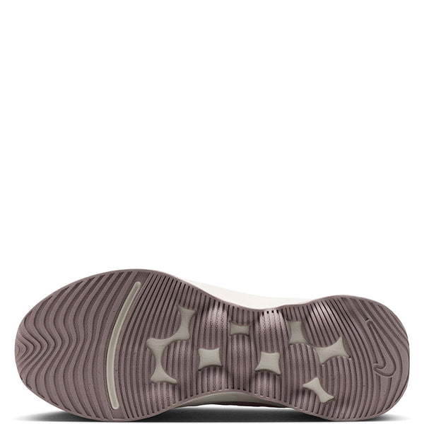 Nike Women's Motiva 2