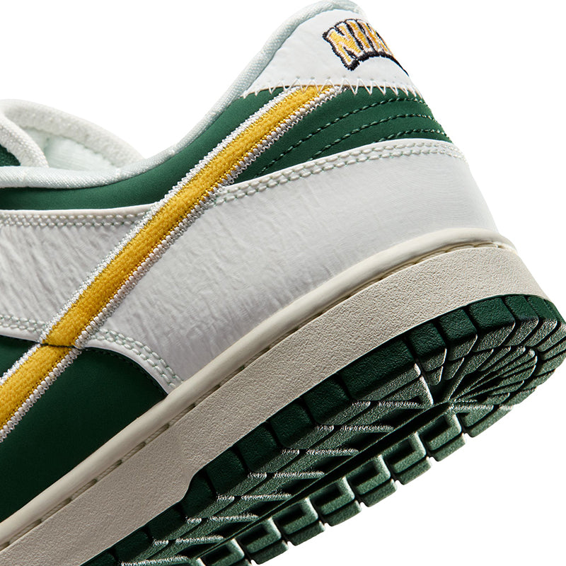 Nike Men's Dunk Low Retro