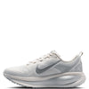 Nike Women's Vomero 18 SE