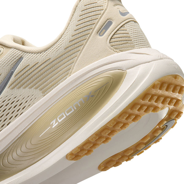 Nike Men's Vomero 18
