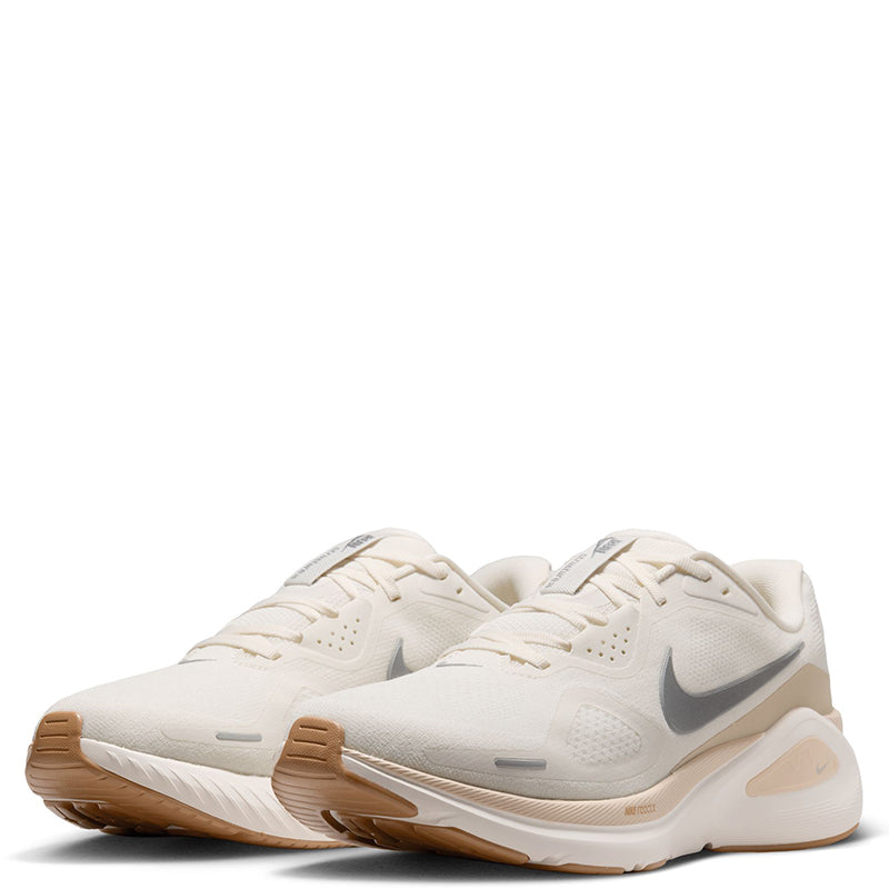 Nike Men's Structure 26