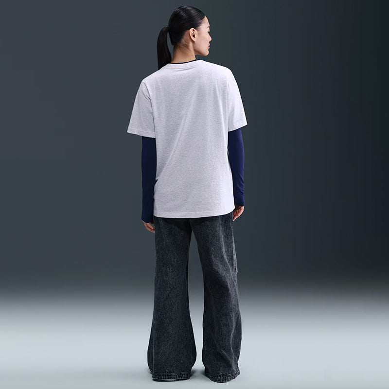 Nike Women's Loose T-Shirt