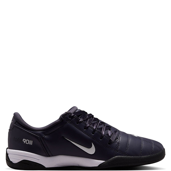 Nike Women's Total 90