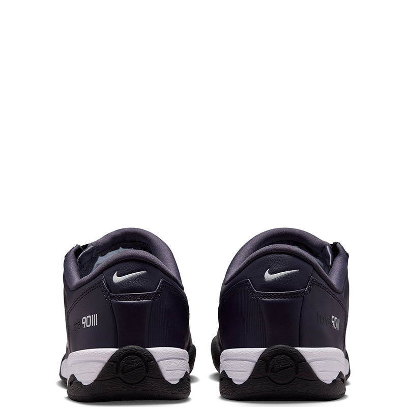 Nike Women's Total 90