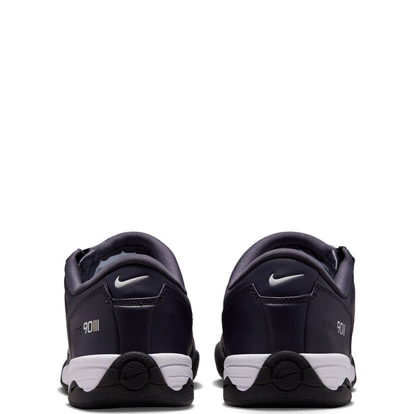 Nike Women's Total 90