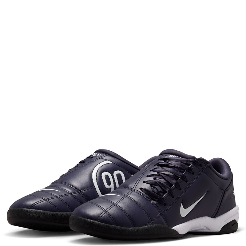 Nike Women's Total 90