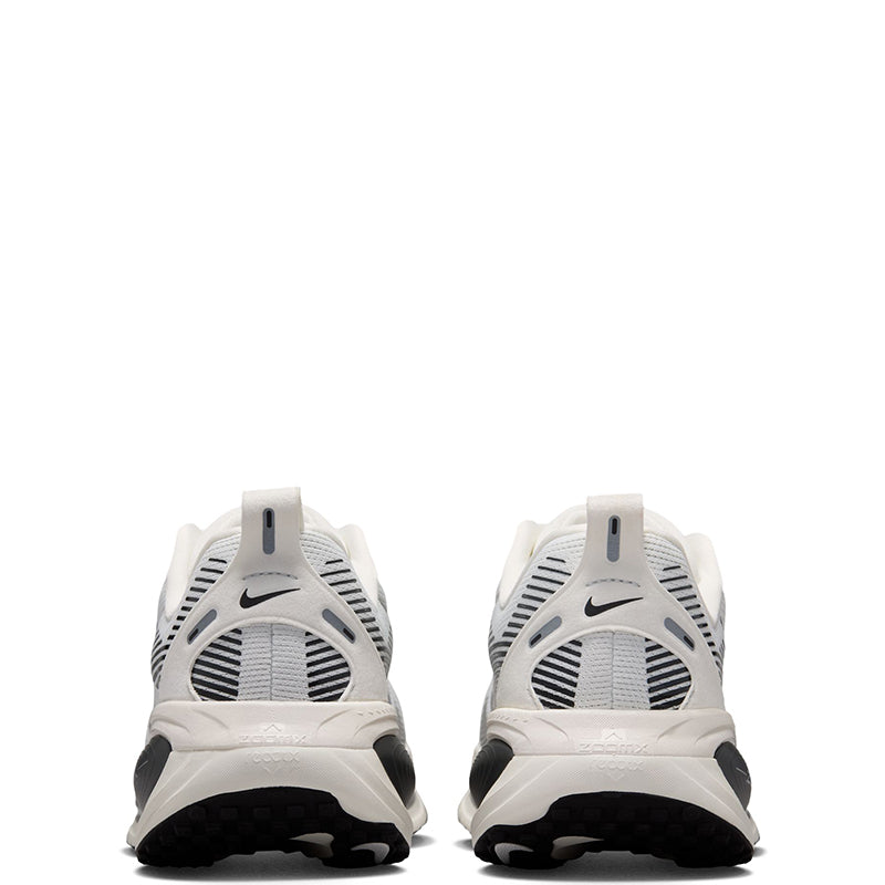 Nike Women's  Vomero 18