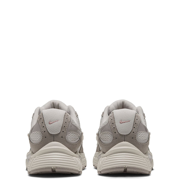 Nike Women's V5 RNR LX