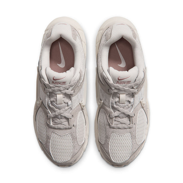 Nike Women's V5 RNR LX