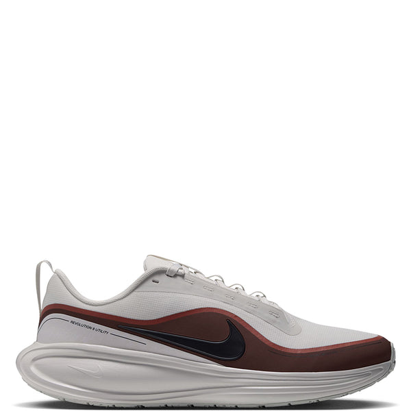 Nike Men's Revolution 8 Utility