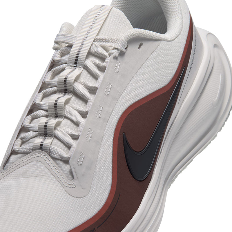 Nike Men's Revolution 8 Utility