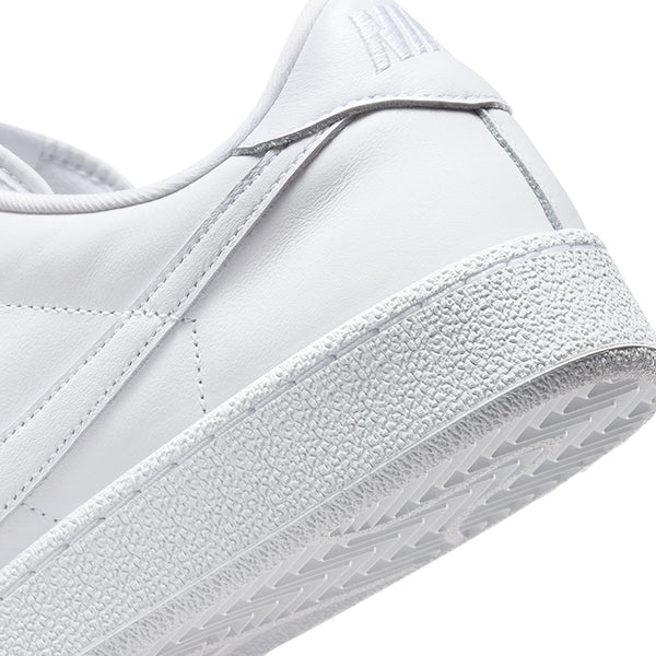 Nike Men's Tennis Classic