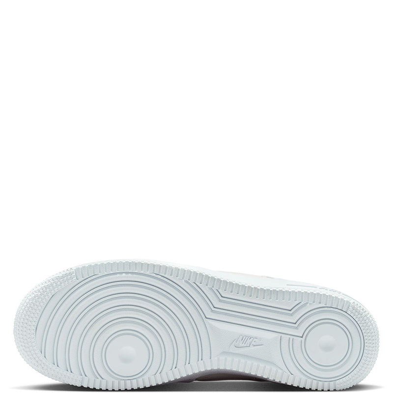 Nike Women's Air Force 1 '07 SE