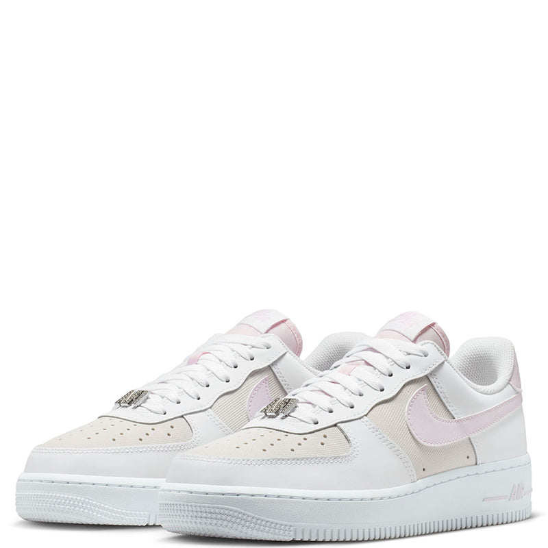 Nike Women's Air Force 1 '07 SE