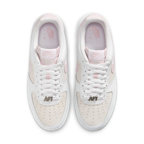 Nike Women's Air Force 1 '07 SE