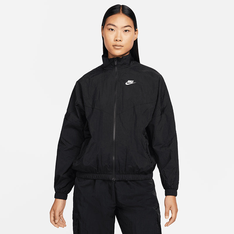 Nike Women's Sportswear Essential Windrunner Woven Jacket