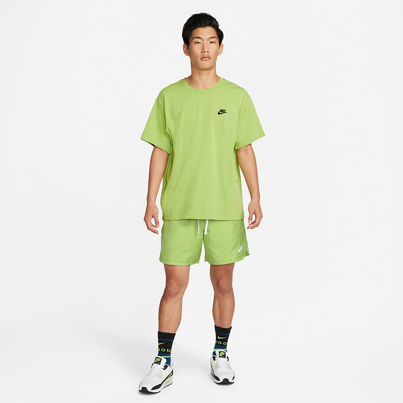Nike Men's Sportswear Sport Essential Woven Lined Flow Shorts.