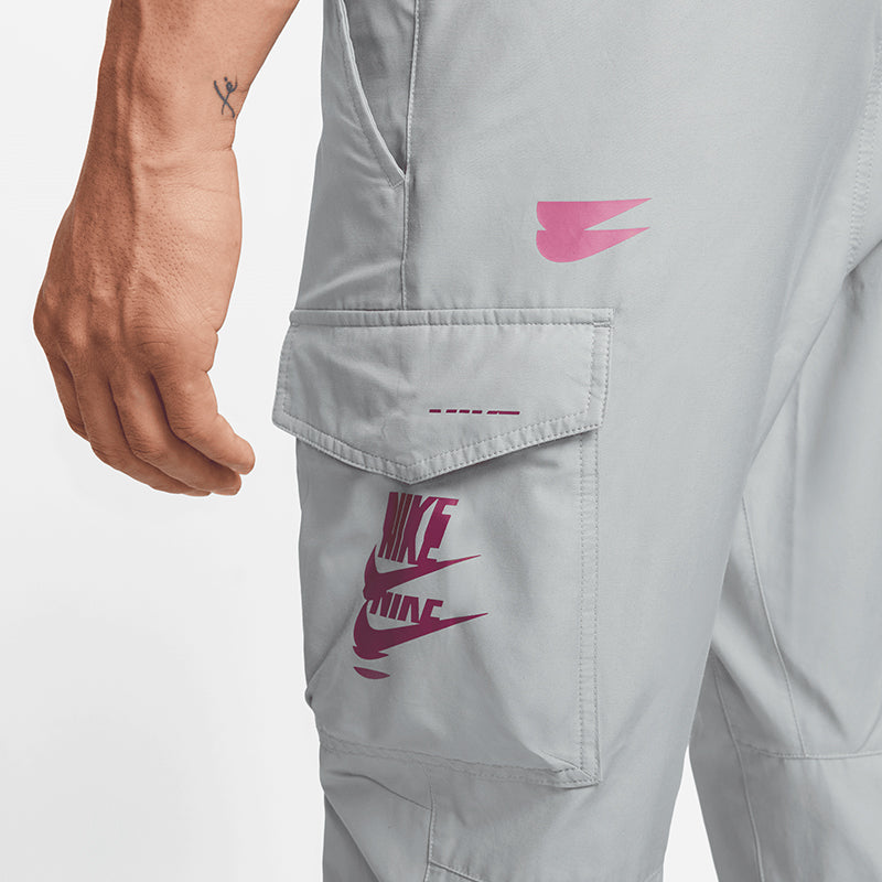 Nike Men's Sports Essentials Woven Pants.