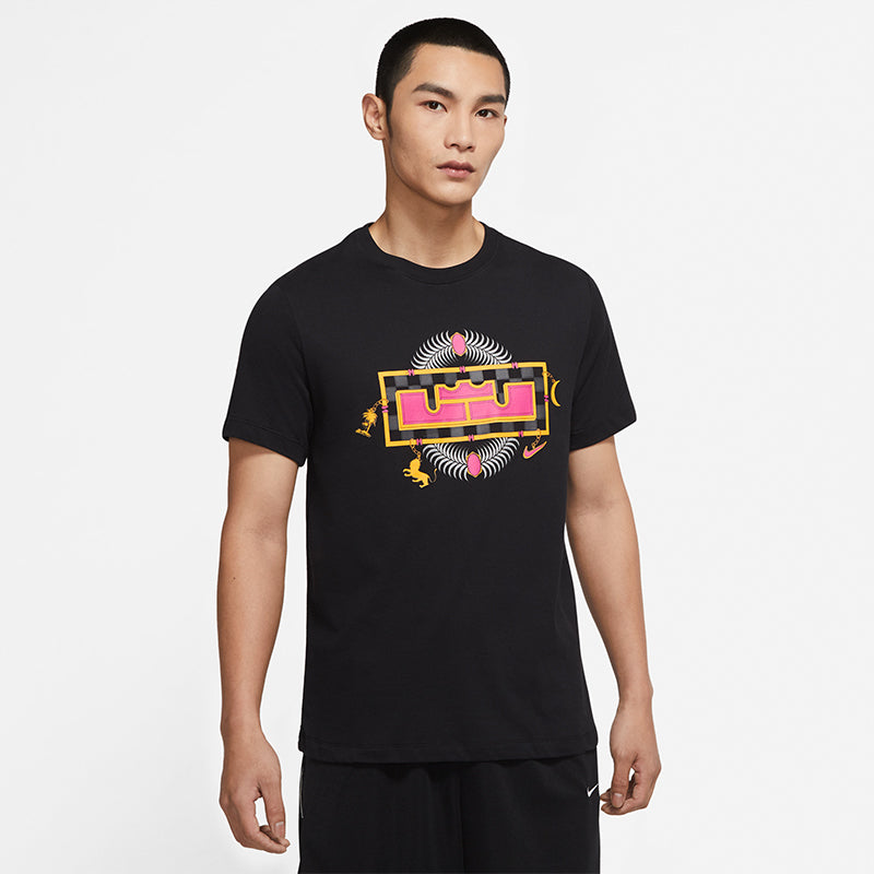 Nike Men's Lebron Basketball T-Shirt.