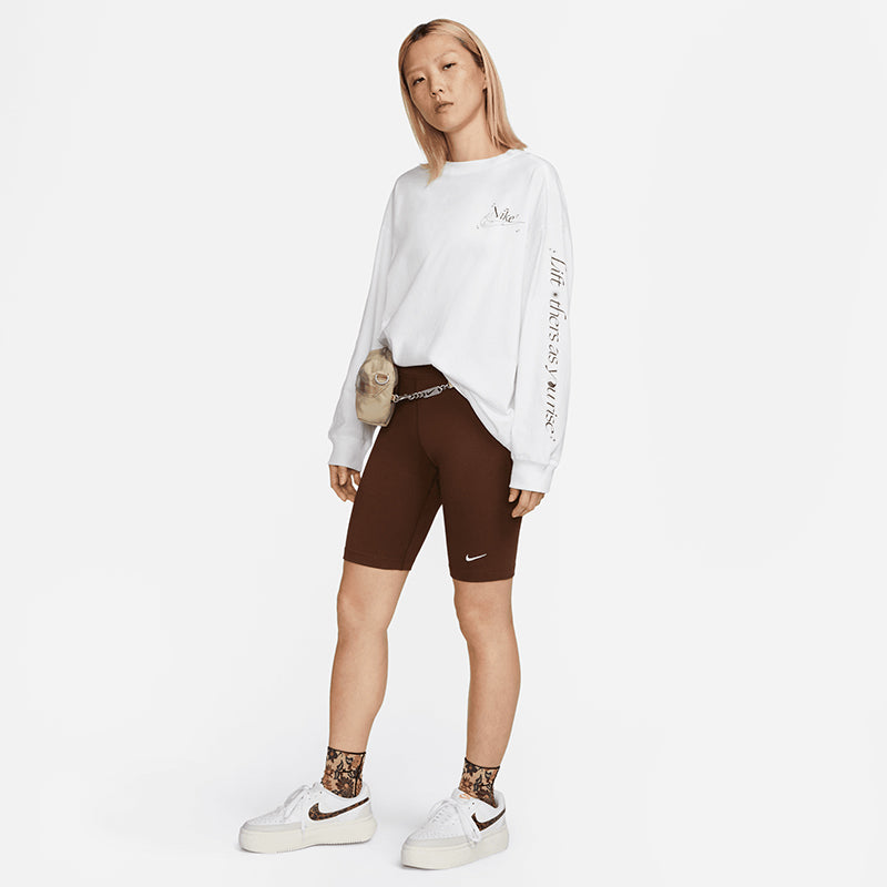 Nike Women's Sportswear Oversized Long-Sleeve T-Shirt