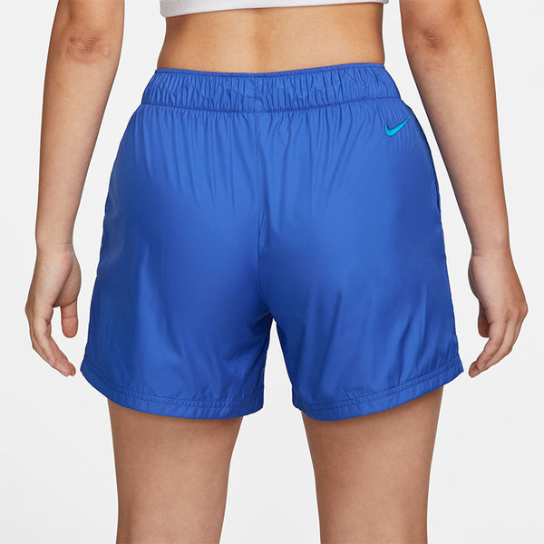 Nike Women's Sportswear Repel Woven Mid-Rise Shorts